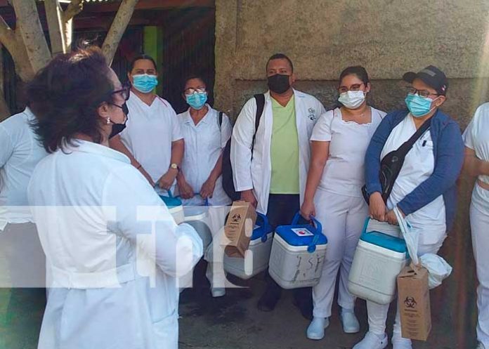 Jornada de vacunación en barrios de Managua