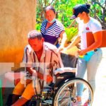 Personas con discapacidad en Nandaime reciben sillas de rueda Personas con discapacidad en Nandaime reciben sillas de rueda