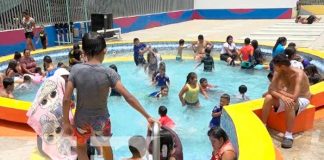 Familias de Managua llenan el centro turístico de Xilonem