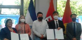 Firman convenio para "Proyecto Aprendizaje Amigable de las Matemáticas"