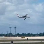 Sin experiencia como piloto aterrizan de emergencia un avión