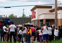 Tiroteo en Buffalo, Nueva York dejó al menos 10 muertos Tiroteo en Buffalo, Nueva York dejó al menos 10 muertos