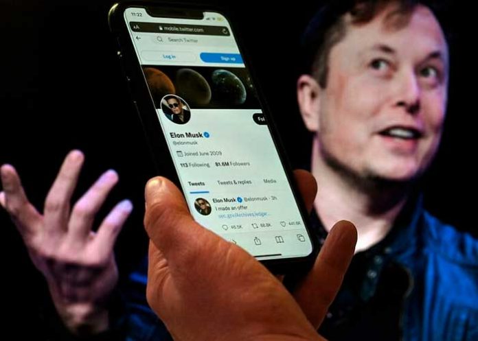 Elon Musk pide información de 