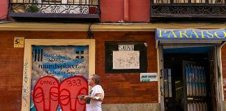 Clausuran sauna gay foco de contagio de la viruela del mono