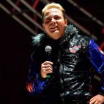 Cristian Castro sorprende con cambio de look y llueven las comparaciones Cristian Castro sorprende con cambio de look y llueven las comparaciones