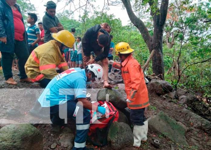 Motociclista es arrastrado al cruzar una quebrada en Somoto