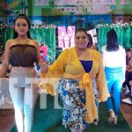 Chinandega: Realizan pasarela «Madres, hijas e hijos» Realizan pasarela madres, hijas e hijos en Chinandega