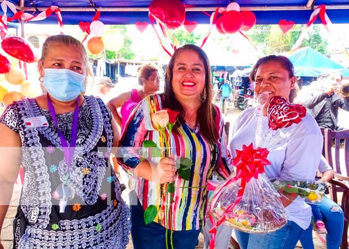 Comerciantes de Masaya realizan actividades en honor a mamá