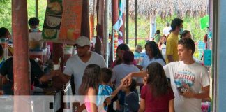 Managua: Parque de ferias abarrotado por familias capitalinas