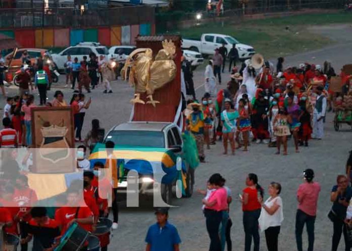 2 Población recuerda a la bruja y el gallo que anuncia una beta de oro en Siuna