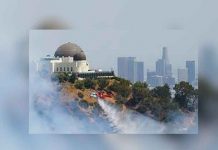 Celebridades casi pierden sus mansiones tras fuerte incendio en Hollywood, EE.UU Celebridades casi pierden sus mansiones tras fuerte incendio en Hollywood, EE.UU