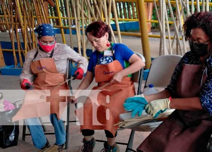 MEFCCA inició curso intermedio de bambú a nivel naciona