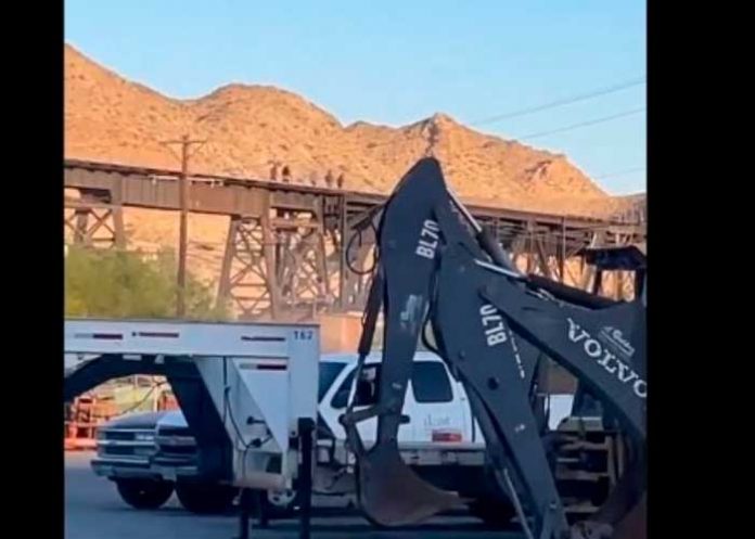 .2 Un tren por poco embiste a migrantes que huían de la patrulla fronteriza