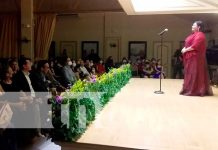 Celebran el Día de las Madres en el Puerto Salvador Allende Celebran el Día de las Madres en el Puerto Salvador Allende