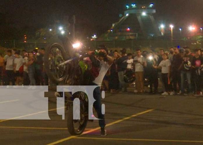 Realizan primer exhibición de motos modificadas en Managua
