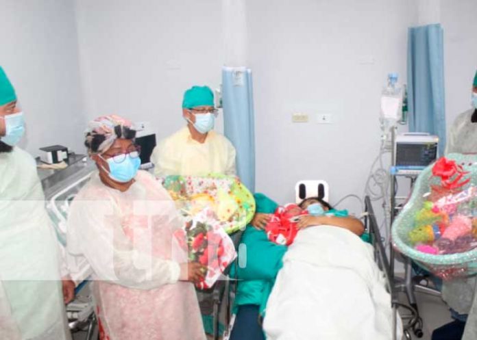 Un presente para mujeres que dieron a luz en Bluefields el Día de las Madres