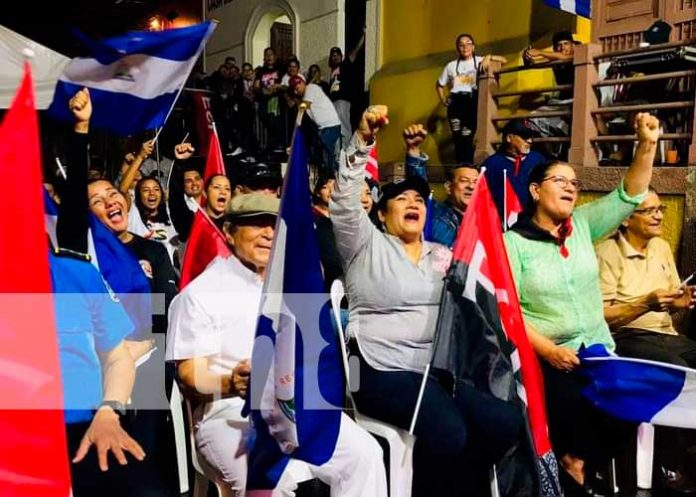 3 Granada se sumó a la conmemoración nacional del Día de la Dignidad