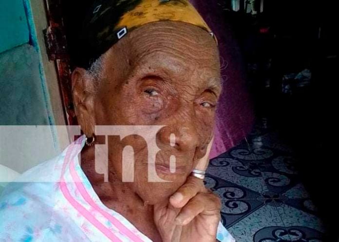 _3 Luto en Corn Island, por el fallecimiento de la mujer más longeva