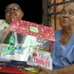Crónica Tn8 premia a anciana madre Nicaragüense