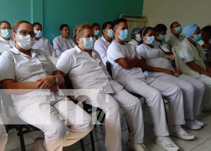 ENFERMERAS-1 Enfermería, bastión de la Salud en Nicaragua