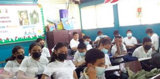 Estudiantes comparten su experiencia con las Teleclases del MINED