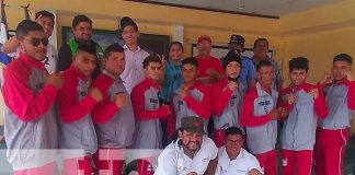 Boxeadores de Boaco reciben ayuda