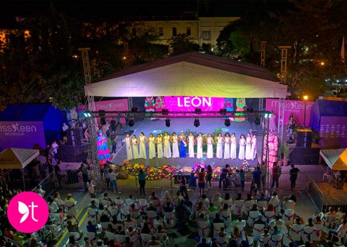 Evento de Miss Teen Nicaragua desde León