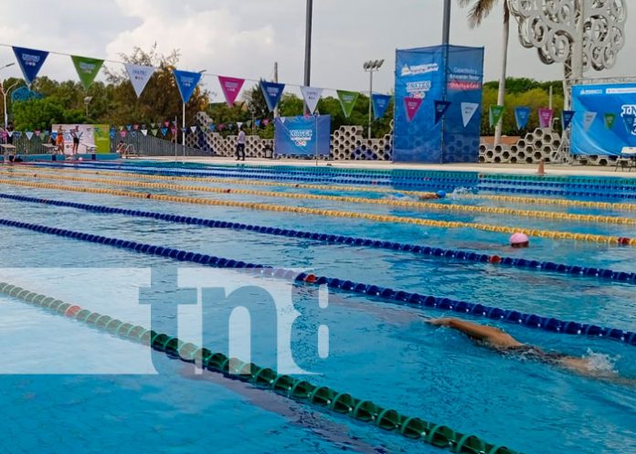 Técnicos en Natación participan del 2do Campeonato Nacional