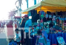 Familias visitan el Puerto Salvador Allende este fin de semana