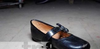 Zapato de una niña. Referencia a caso de agresión sexual en Managua
