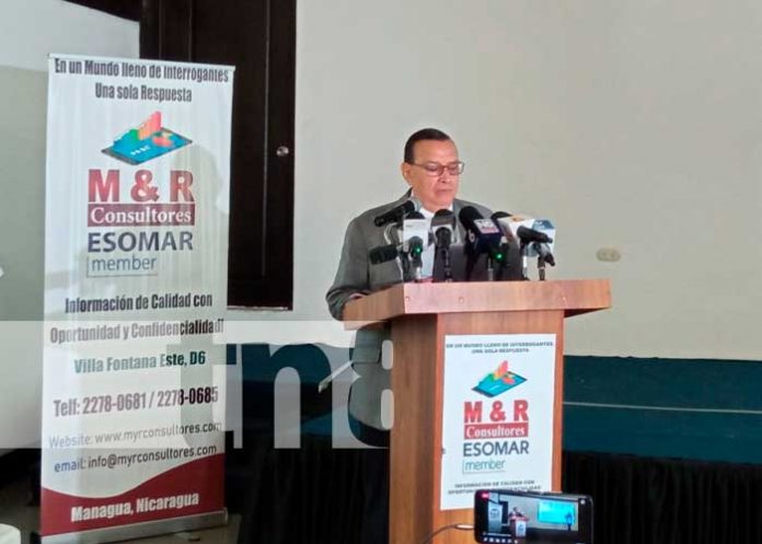 analista-politico-1 Presentación de la última encuesta en Nicaragua de M&R Consultores