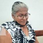 Anciana pide ayuda para trasladar todas sus pertenencias de regreso a su casa