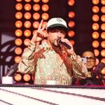 Bad Bunny dice que los fans «son locos» al compararlo con Michael Jackson Bad Bunny dice que los fans "son locos" al compararlo con Michael Jackson