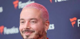 J Balvin causa furor por lucir atrevida y sexy minifalda