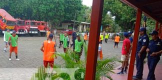 Actividad recreativa de los bomberos para la prevención de las drogas