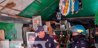 A vísperas de este 30 de mayo bomberos inspeccionan tramos cerca de los mercados