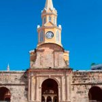 Capta a pareja haciendo el 'delicioso' en el Centro Histórico de Cartagena