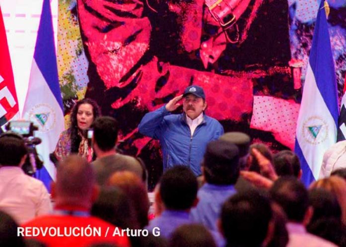 Presidente Daniel Ortega en acto por el 127 aniversario del natalicio del General Sandino