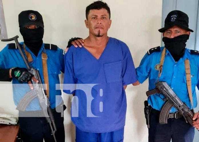 Presentación del presunto autor de un horrendo crimen en el Caribe Sur de Nicaragua