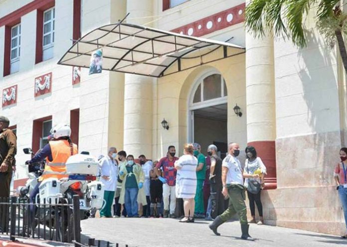 dhjvbsid Cubanos en Países Bajos envían apoyo para heridos por la tragedia en La Habana