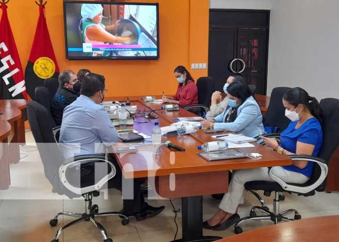 Encuentro de autoridades de educación en Nicaragua con las de México