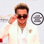 Interprete de "Botella tras botella" insulta a los Grammy ¡No valen nada!