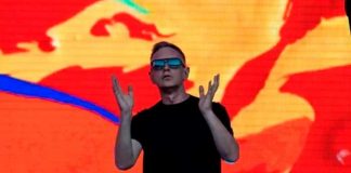 Andy Fletcher, teclista y fundador de Depeche Mode, murió a los 60 años