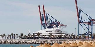 Arrestan a tres hombres por violación grupal en una playa de España
