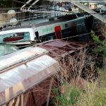 Dantesco choque de trenes en España deja un muerto y más de 80 heridos Dantesco choque de trenes en España deja un muerto y más de 80 heridos