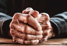 En España arrestan a «viejo rabo verde» por tener sexo con una menor En España arrestan a "viejo rabo verde" por tener sexo con una menor