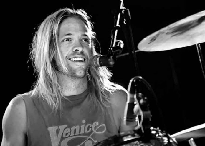 foo-finghters Red Hot Chili Peppers homenajea a Taylor Hawkins, baterista de Foo Fighters
