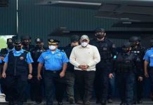 Honduras extradita a Estados Unidos al exdirector de la Policía Exdirector de la Policía de Honduras es extraditado a Estados Unidos