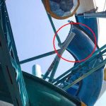 ¡Terror! Colapsa tobogán en parque acuático y niños caen al vacío