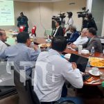 Delegación iraní muestra gran interés por proyecto de refinería en Nicaragua Delegación iraní con funcionarios de energía en Nicaragua